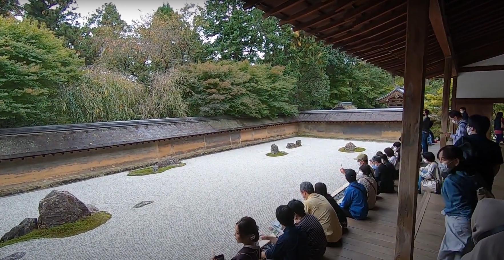 The sand must be raked every day just like every day, at all hours, in every second the flow of energies changes. In many Zen gardens, water, a symbol of free flowing energy, is not represented only with sand.